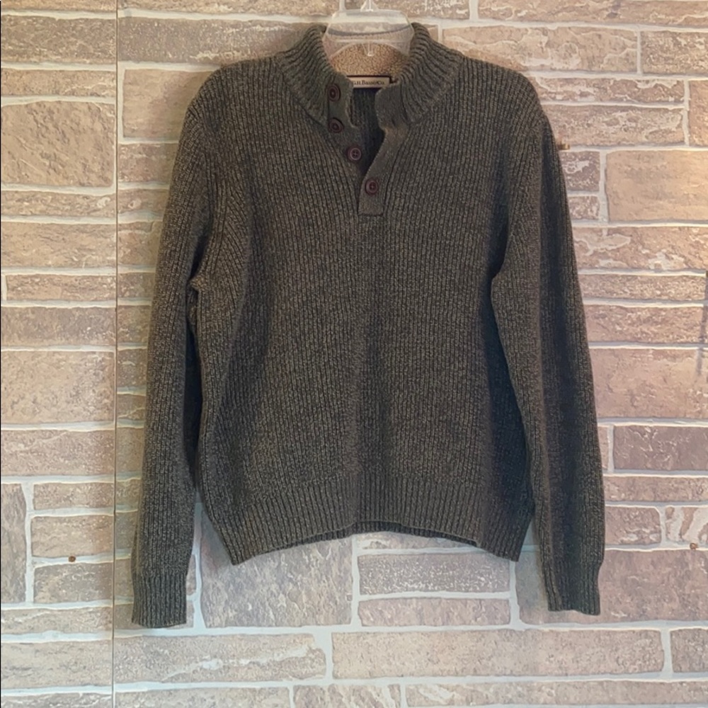 G.H. Bass and Co. men’s button green knit sweater
